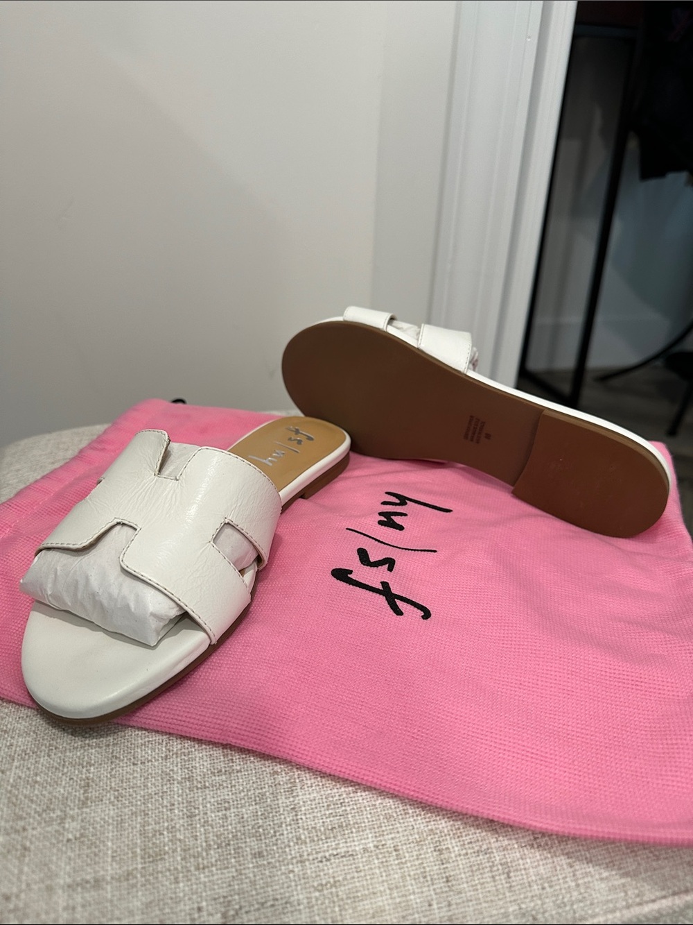 French Sole Alibi White Leather Slide Sandals - Women